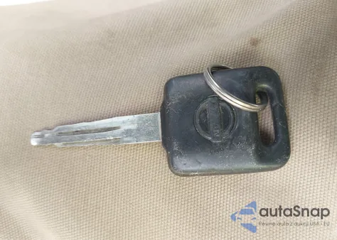 2015 Nissan Versa Note S Plus из США, поврежденный, VIN 3N1CE2CP0FL396822